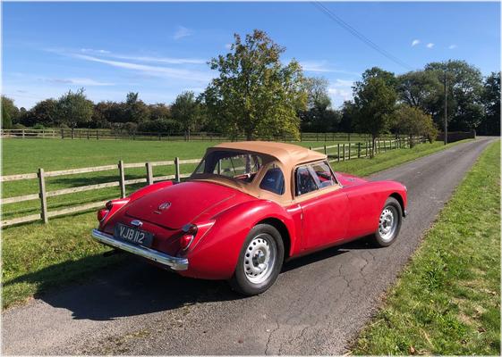 MGA 'Deluxe' 91240